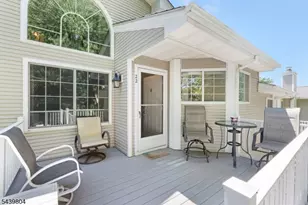 22 Crestmont Rd, Bedminster Township, NJ 07921 - Photo 3