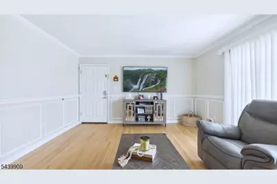 16 High St, Elizabeth, NJ 07202 - Photo 5