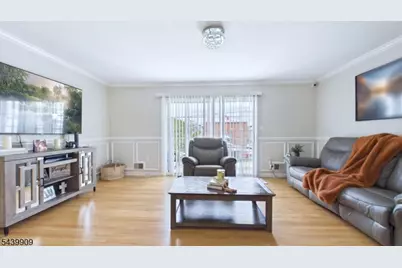 16 High St, Elizabeth, NJ 07202 - Photo 3