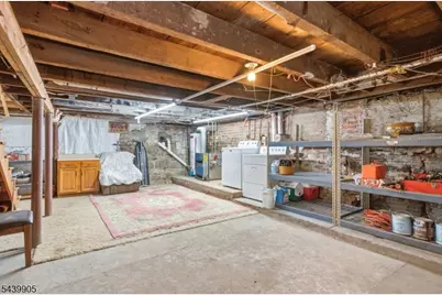 141 Walnut St, Newark, NJ 07105 - Photo 23