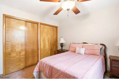 141 Walnut St, Newark, NJ 07105 - Photo 15