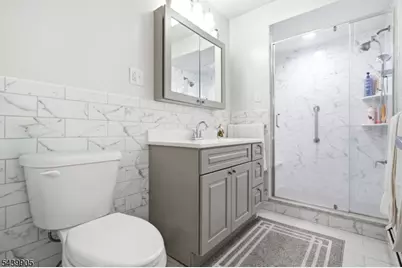 141 Walnut St, Newark, NJ 07105 - Photo 13
