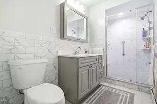 141 Walnut St, Newark, NJ 07105 - Photo 13