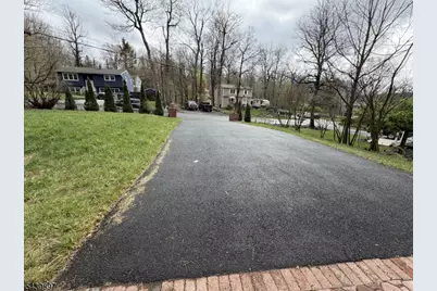 22 Karen Rd, Vernon, NJ 07422 - Photo 3