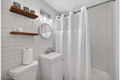 109 Carlson Pkwy, Cedar Grove, NJ 07009 - Photo 19