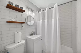 109 Carlson Pkwy, Cedar Grove, NJ 07009 - Photo 19