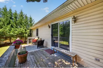 109 Carlson Pkwy, Cedar Grove, NJ 07009 - Photo 27