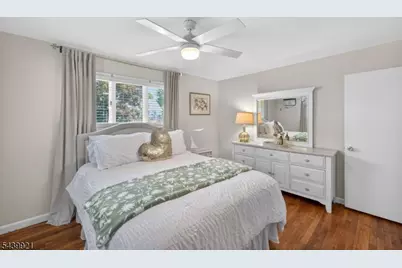 109 Carlson Pkwy, Cedar Grove, NJ 07009 - Photo 17
