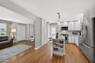 109 Carlson Pkwy, Cedar Grove, NJ 07009 - Photo 9
