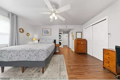 72 Robertson Ave, Hawthorne, NJ 07506 - Photo 19