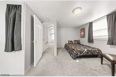 72 Robertson Ave, Hawthorne, NJ 07506 - Photo 33