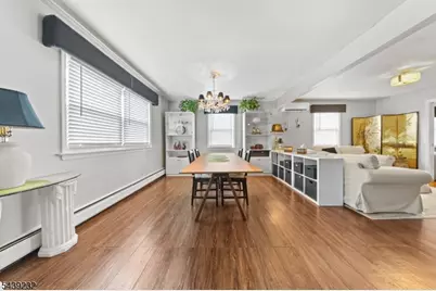 72 Robertson Ave, Hawthorne, NJ 07506 - Photo 5