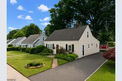 72 Robertson Ave, Hawthorne, NJ 07506 - Photo 35