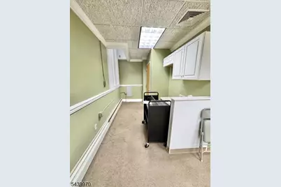 46 Park St, Montclair, NJ 07042 - Photo 9