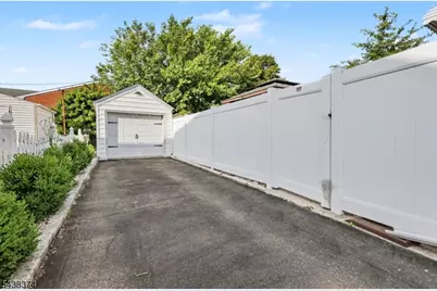 1312 Dewitt Ter, Linden, NJ 07036 - Photo 39