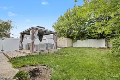 1312 Dewitt Ter, Linden, NJ 07036 - Photo 35