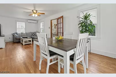 1312 Dewitt Ter, Linden, NJ 07036 - Photo 11