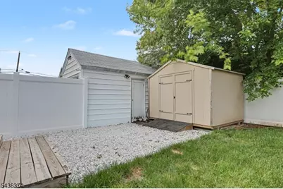 1312 Dewitt Ter, Linden, NJ 07036 - Photo 39
