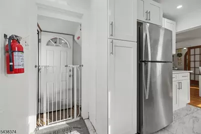 1312 Dewitt Ter, Linden, NJ 07036 - Photo 15