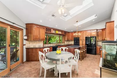 60 Park Rd, Parsippany, NJ 07054 - Photo 15