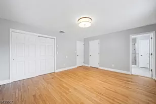 128 Beverly Rd, Fairfield, NJ 07004 - Photo 33