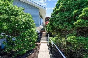 128 Beverly Rd, Fairfield, NJ 07004 - Photo 5