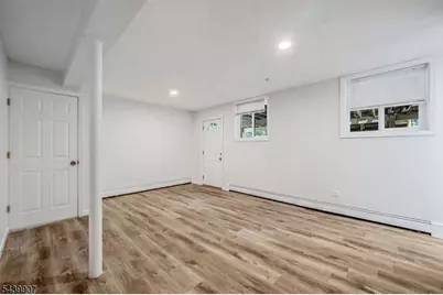 128 Beverly Rd, Fairfield, NJ 07004 - Photo 39