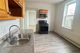 178 Howe, Passaic, NJ 07055 - Photo 1