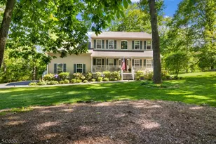 7 Lighthouse Cir, Jefferson Township, NJ 07849 - Photo 1