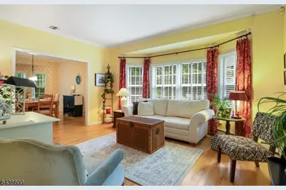 7 Lighthouse Cir, Jefferson Township, NJ 07849 - Photo 7