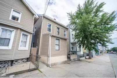 62 Highland St, Paterson, NJ 07524 - Photo 31