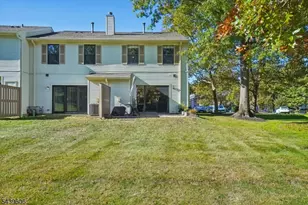 96 Baldwin Ct, Bernards Township, NJ 07920 - Photo 15