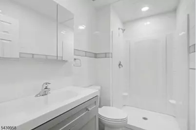 802 Brokaw Ct #B, Bridgewater, NJ 08807 - Photo 15