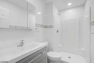 802 Brokaw Ct, Bridgewater, NJ 08807 - Photo 15