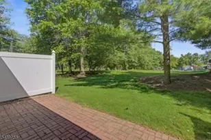 802 Brokaw Ct, Bridgewater, NJ 08807 - Photo 27