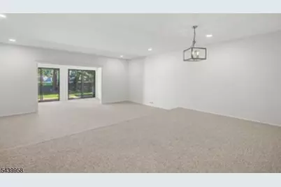 802 Brokaw Ct #B, Bridgewater, NJ 08807 - Photo 5