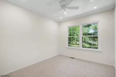 802 Brokaw Ct #B, Bridgewater, NJ 08807 - Photo 7