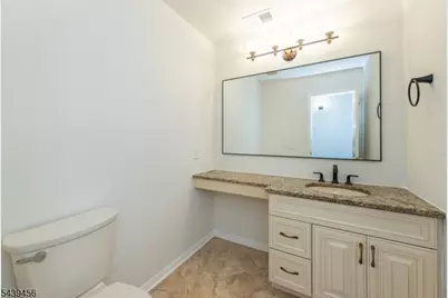 50 Castle Ridge Dr, East Hanover Township, NJ 07936 - Photo 15