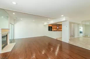 50 Castle Ridge Dr, East Hanover Township, NJ 07936 - Photo 9