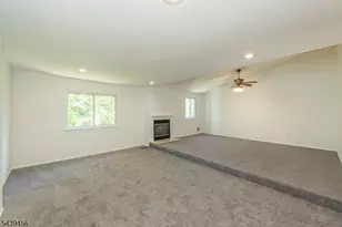 50 Castle Ridge Dr, East Hanover Township, NJ 07936 - Photo 19