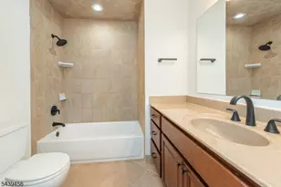 50 Castle Ridge Dr, East Hanover Township, NJ 07936 - Photo 23