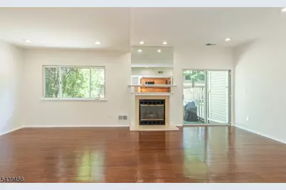 50 Castle Ridge Dr, East Hanover Township, NJ 07936 - Photo 13