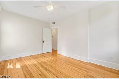 114 Shippen St #2, Weehawken, NJ 07086 - Photo 5