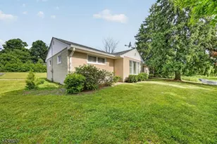 3 Fulper Pl, Clinton Township, NJ 08809 - Photo 3