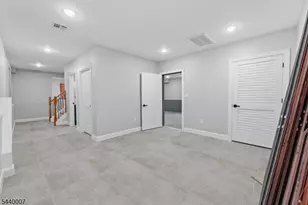 432 S 10th St, Newark, NJ 07103 - Photo 37