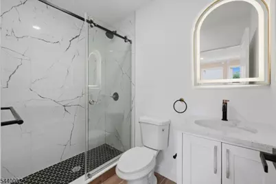 432 S 10th St, Newark, NJ 07103 - Photo 15