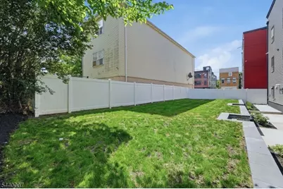 432 S 10th St, Newark, NJ 07103 - Photo 43