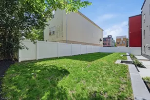 432 S 10th St, Newark, NJ 07103 - Photo 43