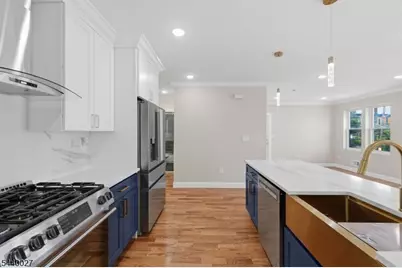 438 S 10th St, Newark, NJ 07103 - Photo 11
