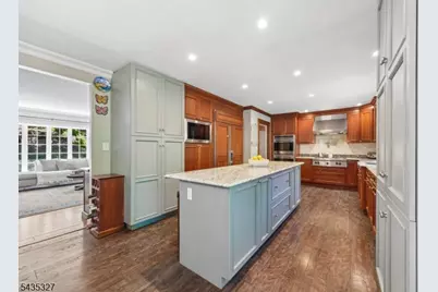 2659 Deer Path, Scotch Plains Township, NJ 07076 - Photo 7